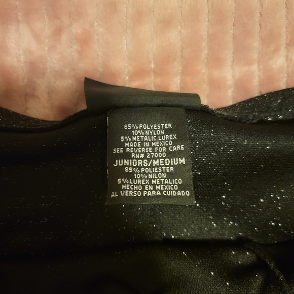 Estilo Black Shimmer Mini Skirt - Picture 5 of 5